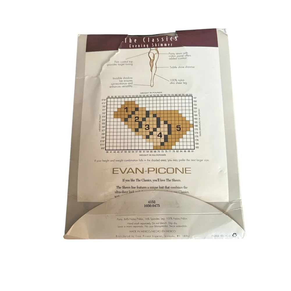 Evan Picone Classics Evening Shimmer‎ Pantyhose Silver Size 4 New